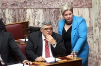 <div>Αίρεται ο κατ'οίκον περιορισμός για Μιχαλολιάκο - Ζαρούλια</div>