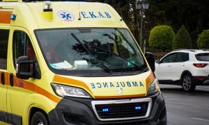 Τροχαίο στη Θεσσαλονίκη – Στο νοσοκομείο η οδηγός του ΙΧ