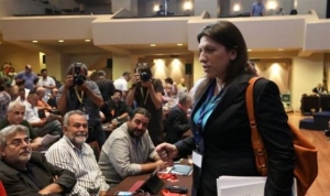 Μετωπική σύγκρουση Ζωής Κωνσταντοπούλου με Τσίπρα