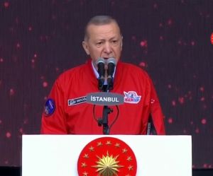 Επιστρέφει ο Ερντογάν στις δημόσιες εμφανίσεις μετά το πρόβλημα υγείας