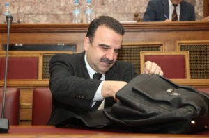 Ματζουράνης: Τυμβωρυχίες λάσπης από τον Κυρ. Μητσοτάκη