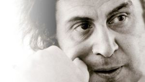 ΠΕΔ-ΚΜ: αποχαιρετά τον Μίκη Θεοδωράκη