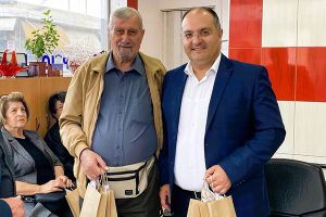 Δώρα αγάπης για το Πάσχα στα μέλη του ΚΑΠΗ Δήμου Κιλκίς