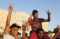Πορεία προσφύγων με αίτημα τα ανοιχτά σύνορα