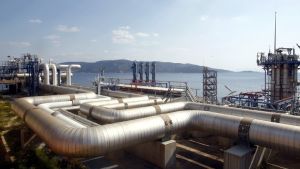 Στο μισό έπεσε η τιμή του φυσικού αερίου στην Ευρώπη – Σε Ελλάδα και Ιταλία οι υψηλότερες τιμές