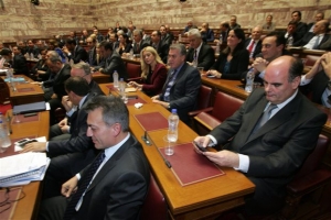 Προσπάθεια συγκάλυψης των διαφορών με επίκληση της ενότητας στη Νέα Δημοκρατία