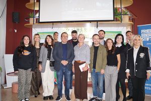 Η φωνή των νέων ακούστηκε δυνατά στην εκδήλωση του «Ντέμοκρατ»
