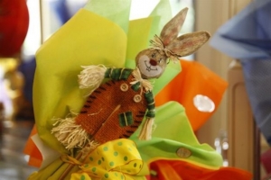 Το εορταστικό ωράριο των καταστημάτων το Πάσχα