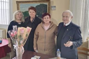 Πρώτος και πάλι ο Άσπρος