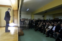 Μητσοτάκης: Επιμένει στη δημόσια συζήτηση των 4 υποψηφίων της ΝΔ