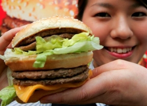 Πέθανε στα 98 του ο άνθρωπος που έφτιαξε το Big Mac