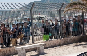 Αβραμόπουλος - Χριστοδουλοπούλου: «Άνοιξε παράθυρο για την αναθεώρηση του Δουβλίνου II»