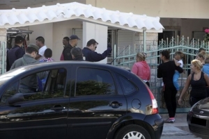 Ανω Λιόσια: Συλλήψεις Ρομά για εμπόριο ναρκωτικών και κατοχή όπλων