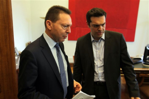 Νέα σύγκρουση κυβέρνησης - Στουρνάρα με φόντο τη συμφωνία για το χρέος