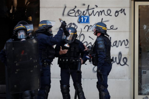 Γαλλία: Με επέμβαση της αστυνομίας έληξε η κατάληψη πανεπιστημίων