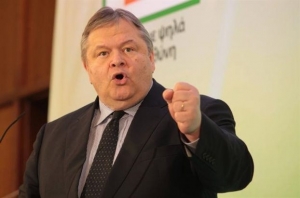 Ευ. Βενιζέλος: «Οσοι πάνε να βρουν τον χαμένο παράδεισο θα υποστούν σοκ»