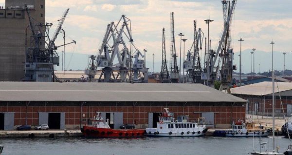 Θεσσαλονίκη: Νεκρός εντοπίστηκε 56χρονος μέσα σε φορτηγό στο λιμάνι
