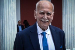 Γιώργος Παπαδάκης: Μια ζωή γεμάτη προκλήσεις και η αφοσίωση στην αδελφή του Μαρία