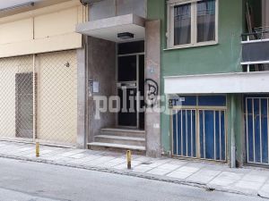 Μενεμένη – Οικογενειακή τραγωδία: «Ερχόταν συχνά εδώ η αστυνομία», λέει κάτοικος στην politic (pics &amp; vid)