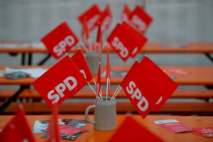 SPD: Το 66% των υποστηρικτών του υπέρ του συνασπισμού
