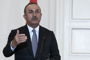 Γαλλία: Αντιδράσεις για την παρότρυνση Τσαβούσογλου προς τους ομοεθνείς του στη Γαλλία «να ενεργούν κατά της αρμενικής διασποράς με πιο συντονισμένο τρόπο»