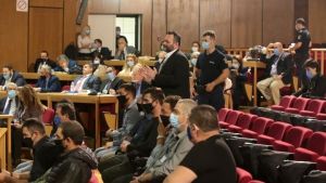 Δίκη Χρυσής Αυγής: Σε περίπου μία ώρα η απόφαση για το αίτημα Λαγού, εξαίρεσης των μελών του δικαστηρίου