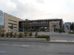 Γαμπρούς και νύφες ζητούν οι δημότες από τους δημάρχους