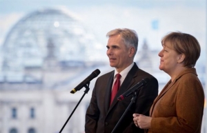 Μέρκελ-Φάιμαν για προσφυγικό: Αμεσα συμφωνία με την Τουρκία