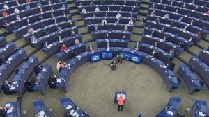 Εκθέτει τον Δ. Παπαδημούλη ο Πρόεδρος της Επιτροπής PEGA του Ευρωκοινοβουλίου – Κυκλοφόρησε αρχικό σχέδιο εσωτερικού εγγράφου ως απόφαση του Ευρωκοινοβουλίου