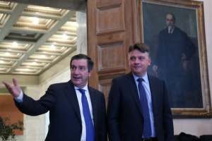Μήνυμα συνεργασίας από τους δημάρχους Αθηναίων - Σκοπίων