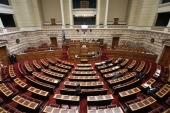 Βουλή: Κατατέθηκε το συνυποσχετικό κυβέρνησης-εφοπλιστών για την οικειοθελή οικονομική παροχή