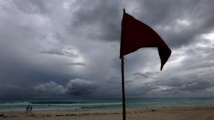 ΗΠΑ: Ο κυκλώνας Δέλτα αποδυναμώθηκε ελαφρά και έπεσε στην κατηγορία 3