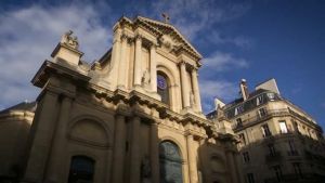 Γαλλία: Αναγνωρίστηκαν 450 θύματα σεξουαλικής βίας στους κόλπους της Καθολικής Εκκλησίας