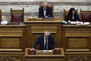 Παπαγγελόπουλος - Novartis: Yπερασπίστηκε το πόρισμα της πλειοψηφίας