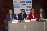 300.000 δολλάρια «ανάσα» από τους ομογενείς για 600 οικογένειες