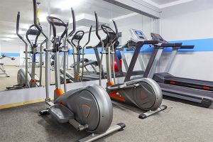 Διάδρομος τρεξίματος ή ελλειπτικό: Ποια μηχάνημα θα σας βοηθήσει να βελτιώσετε την φυσική σας κατάσταση