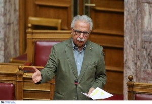 <div>Γαβρόγλου: Λιγότερο άγχος με 4 μόνο μαθήματα για τους μαθητές της Γ' Λυκείου</div>