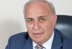 Ο πρόεδρος του ΒΕΘ Αναστάσιος Καπνοπώλης σχολιάζει το οικονομικό βαρόμετρο της politic