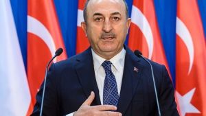 Τσαβούσογλου: Δεν μπορούμε να σταματήσουμε την διέλευση ρωσικών πλοίων στη Μαύρη Θάλασσα