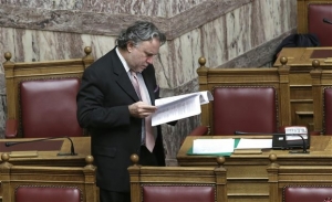 Εγγραφο δείχνει ότι το δικηγορικό γραφείο του Κατρούγκαλου ανέλαβε υπόθεση μετά την ορκωμοσία του