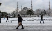 Τουρκικά ΜΜΕ: Ο Ιμάμογλου αντί να ρίχνει αλάτι στους δρόμους, έριχνε αλάτι στα ψάρια