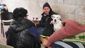 Εκατό χιλιάδες άμαχοι βρίσκονται εγκλωβισμένοι στη Μαριούπολη