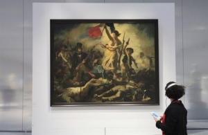 Βαλς: Το γυμνό στήθος της Μαριάν μάς εκφράζει καλύτερα από τη μαντήλα