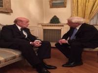 <div>Συνάντηση Παυλόπουλου - Ντ' Εστέν στο Παρίσι</div>