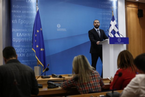 Τζανακόπουλος: Η φιλελεύθερη μάσκα Μητσοτάκη έχει πέσει εδώ και καιρό