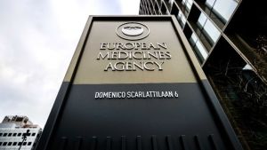 ΕΜΑ: Δεν αποκλείεται η εμφάνιση νέας παραλλαγής τον χειμώνα