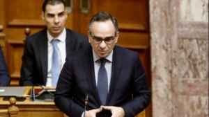 Κοντοζαμάνης: Δεν καταργούνται τα τμήματα επειγόντων περιστατικών από τα νοσοκομεία