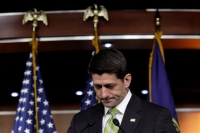 Obamacare: Βατερλό για τον Τραμπ - Δεν καταργήθηκε ο νόμος του Ομπάμα για την καθολική ασφάλιση