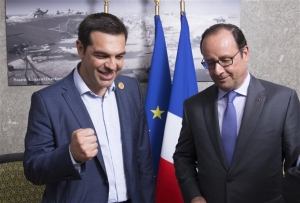 Suddeutsche: Ο Ολάντ μπορεί μόνο να ονειρευτεί ότι κατάφερε ο Τσίπρας