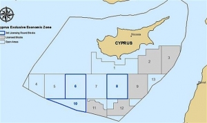 Η τριμερής του Καϊρου και οι μυστικές συναντήσεις για την ΑΟΖ